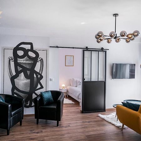 Au Palais Des Pyrenees! Hyper Centre -Clim-Balcon-Parking Gratuit Apartment Pau Exterior photo